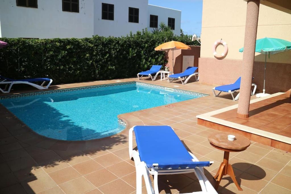 Spectacular Villa With Swimmingpool In Cala Blanca Cala Blanca  Exterior photo
